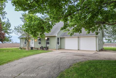 8994 Illinois Route 64 Sycamore IL 60178