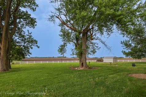 8994 Illinois Route 64 Sycamore IL 60178