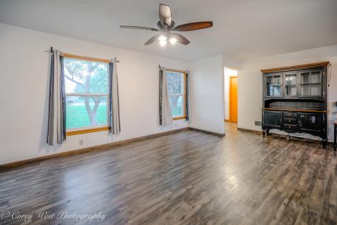8994 Illinois Route 64 Sycamore IL 60178