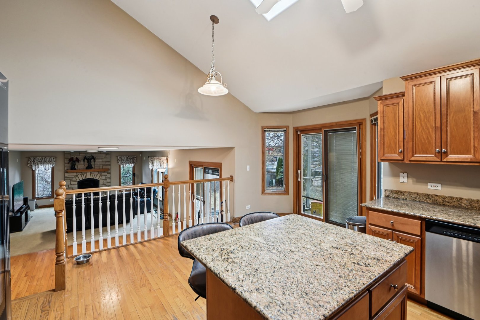 160 Lincoln Street Roselle IL 60172