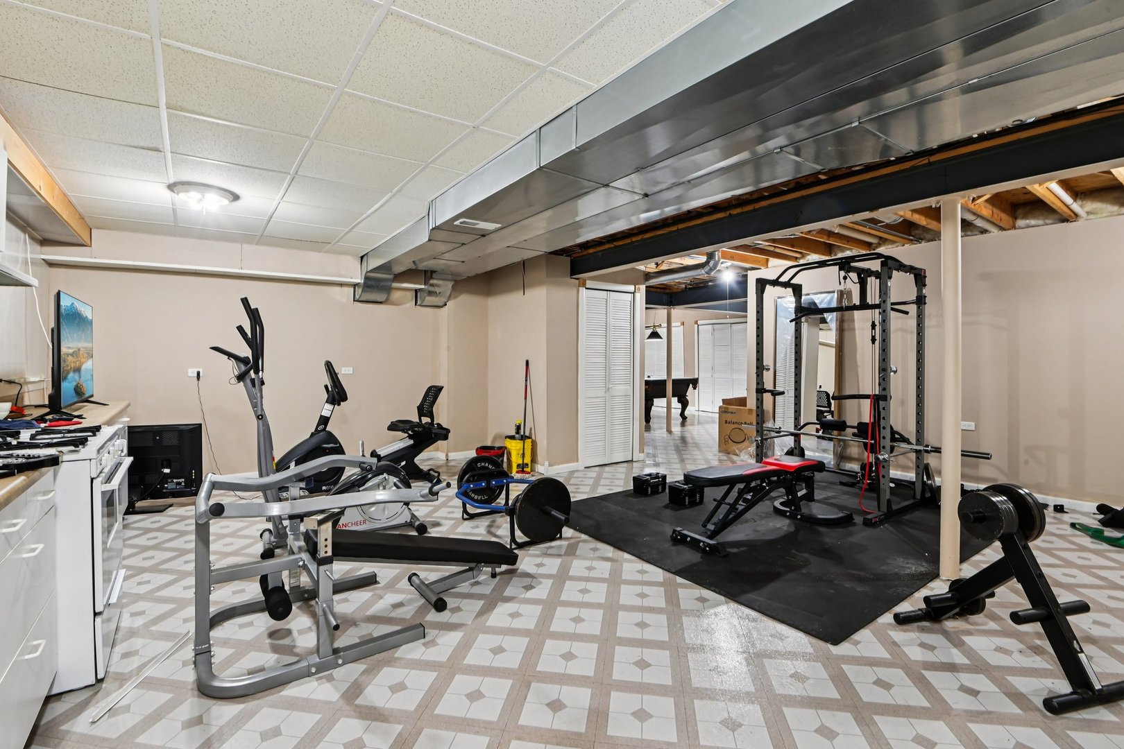 160 Lincoln Street Roselle IL 60172