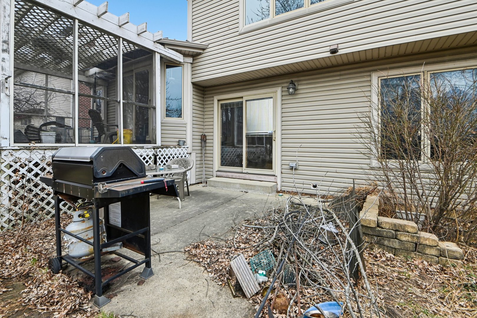 160 Lincoln Street Roselle IL 60172
