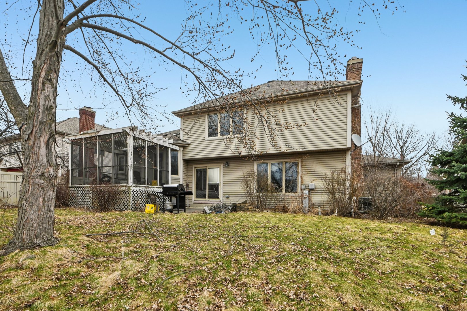 160 Lincoln Street Roselle IL 60172