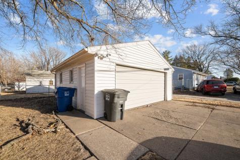 4202 10TH Avenue Moline IL 61265