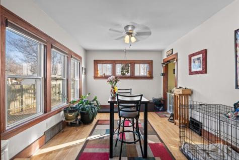 4202 10TH Avenue Moline IL 61265
