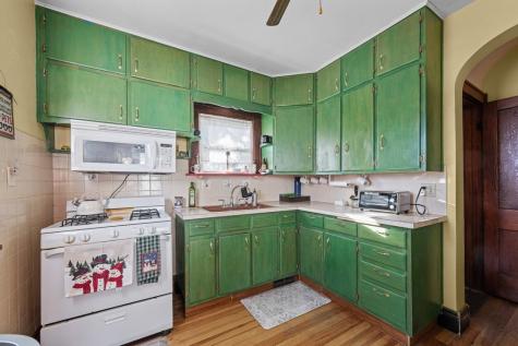4202 10TH Avenue Moline IL 61265