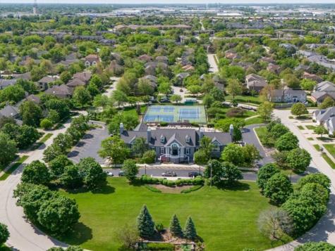 182 Ashfield Court Bloomingdale IL 60108