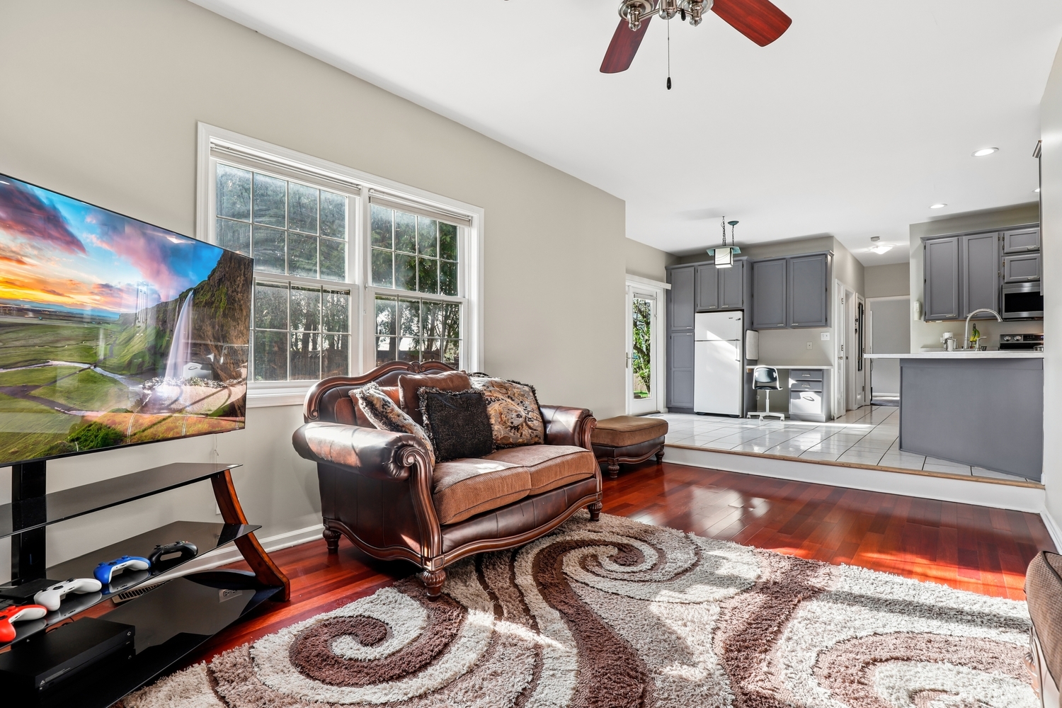 1004 Hamlet Road Naperville IL 60564