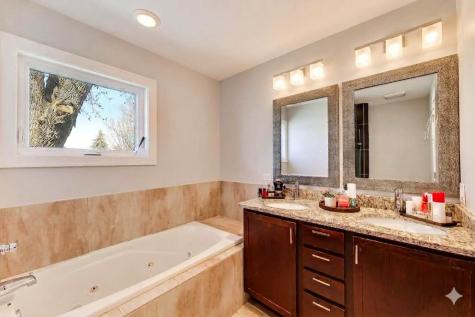 4157 North Ozark Avenue Norridge IL 60706