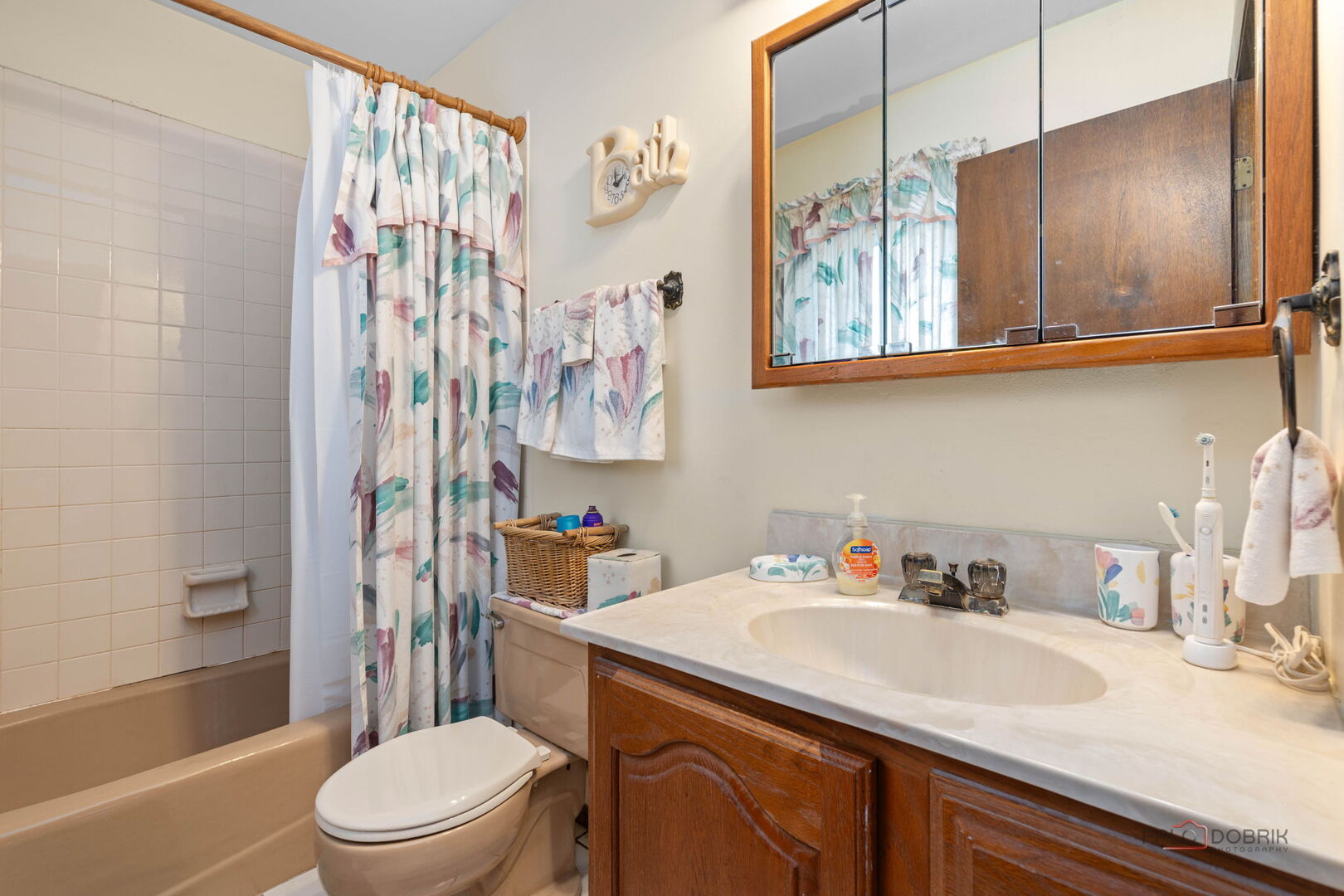 1124 North Anvil Court Addison IL 60101