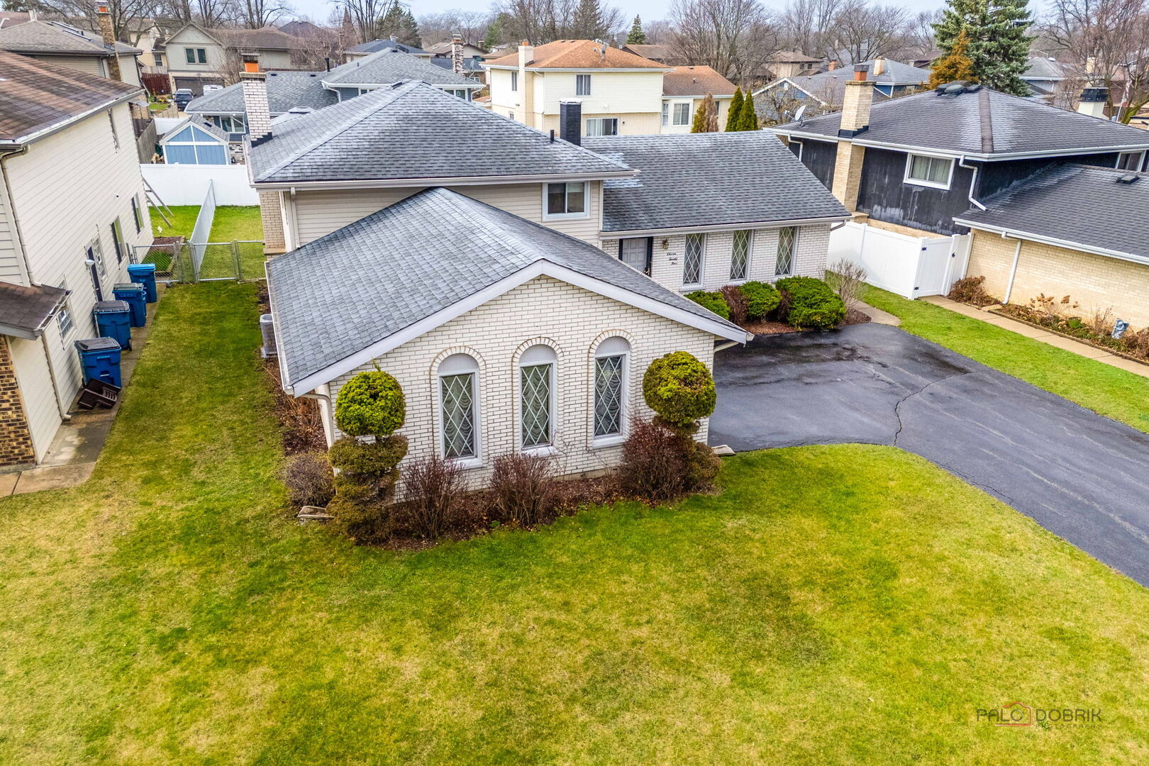 1124 North Anvil Court Addison IL 60101