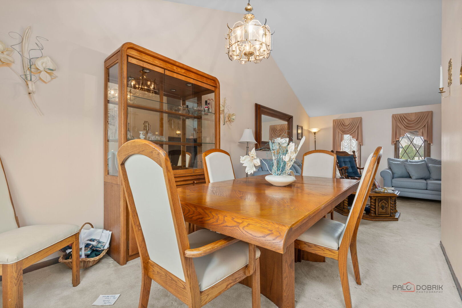 1124 North Anvil Court Addison IL 60101