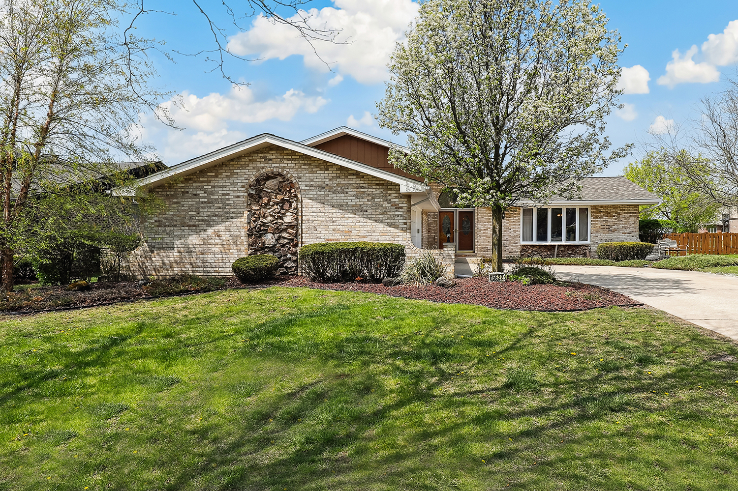 15622 South Trailside Drive Homer Glen IL 60491