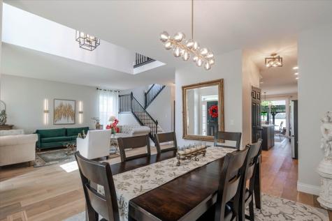 4 Forest Cove Court Streamwood IL 60107