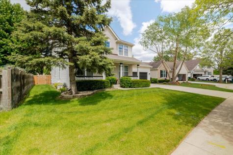 4 Forest Cove Court Streamwood IL 60107