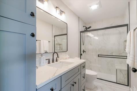 4 Forest Cove Court Streamwood IL 60107