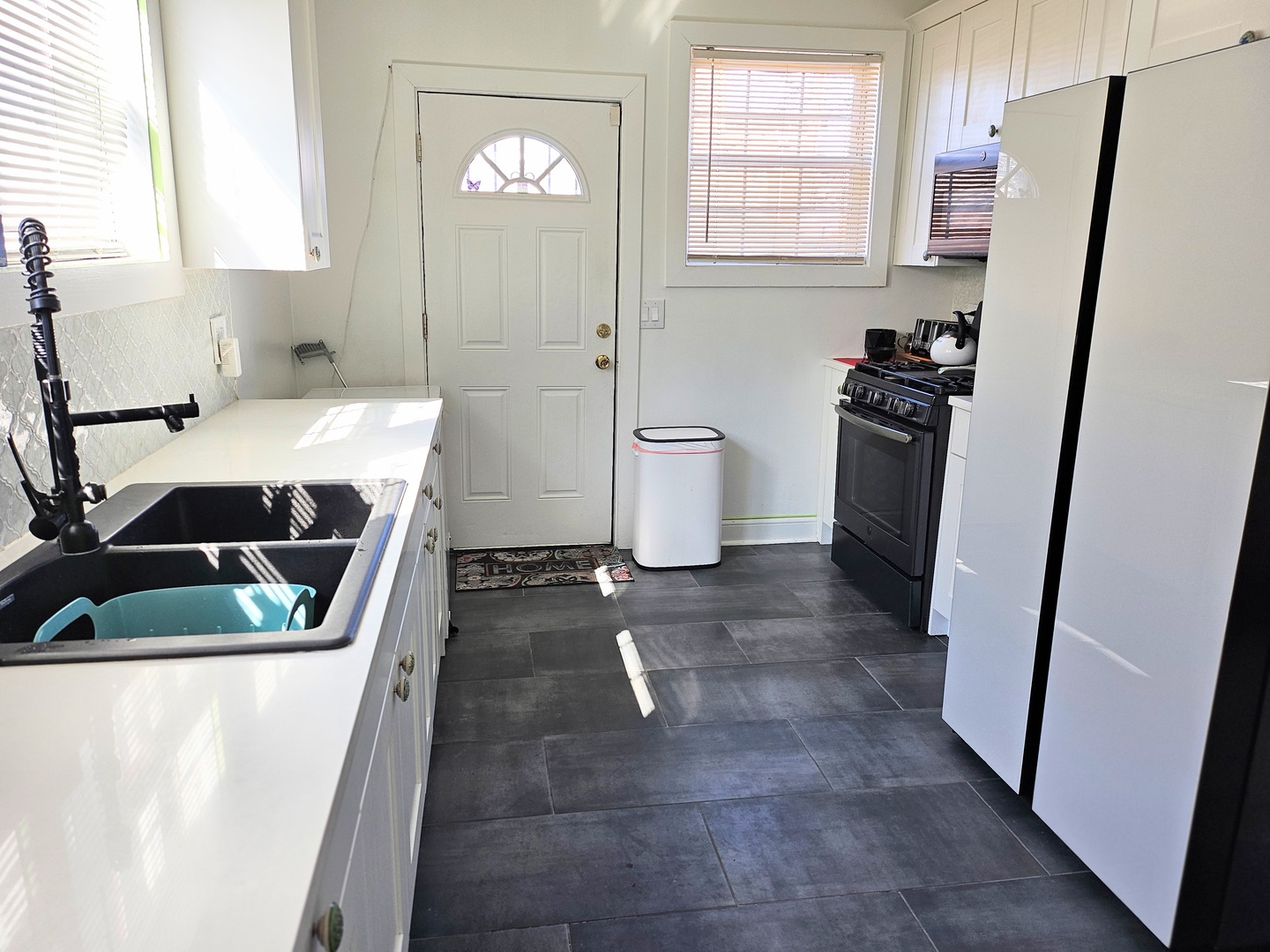 5254 West Monroe Street Chicago IL 60644