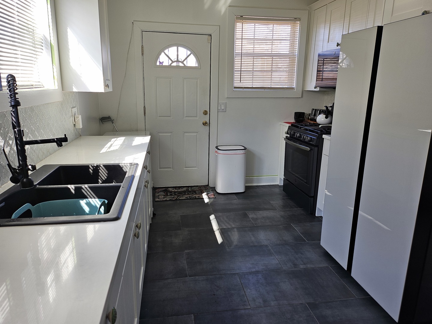 5254 West Monroe Street Chicago IL 60644