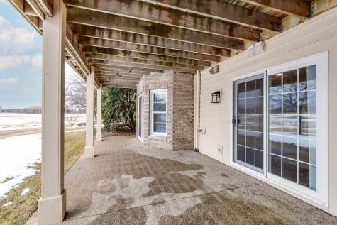 22087 West Vernon Ridge Drive Ivanhoe IL 60060