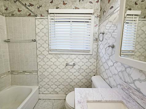 11425 South Elizabeth Street Chicago IL 60643