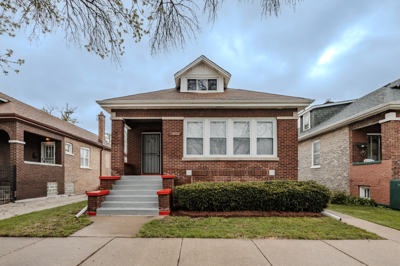 9035 South Marshfield Avenue Chicago IL 60620