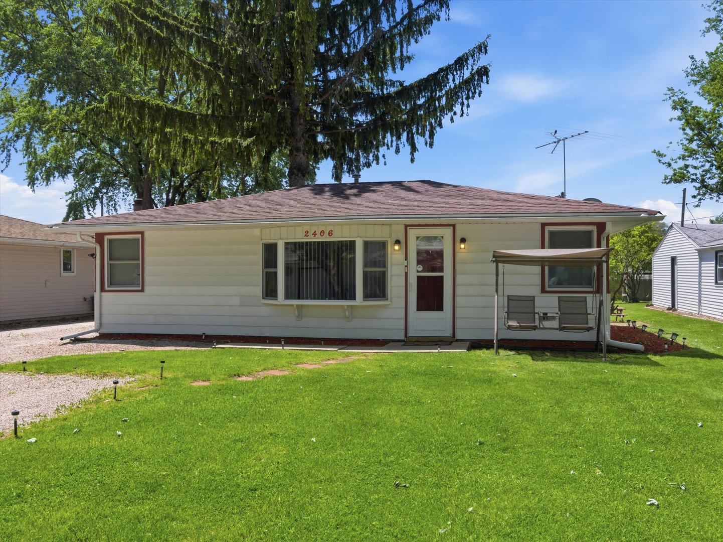2406 Blossom Street Joliet IL 60435
