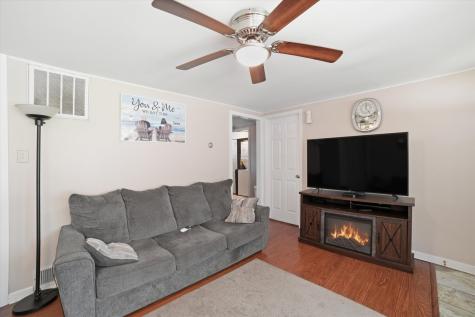 2406 Blossom Street Joliet IL 60435