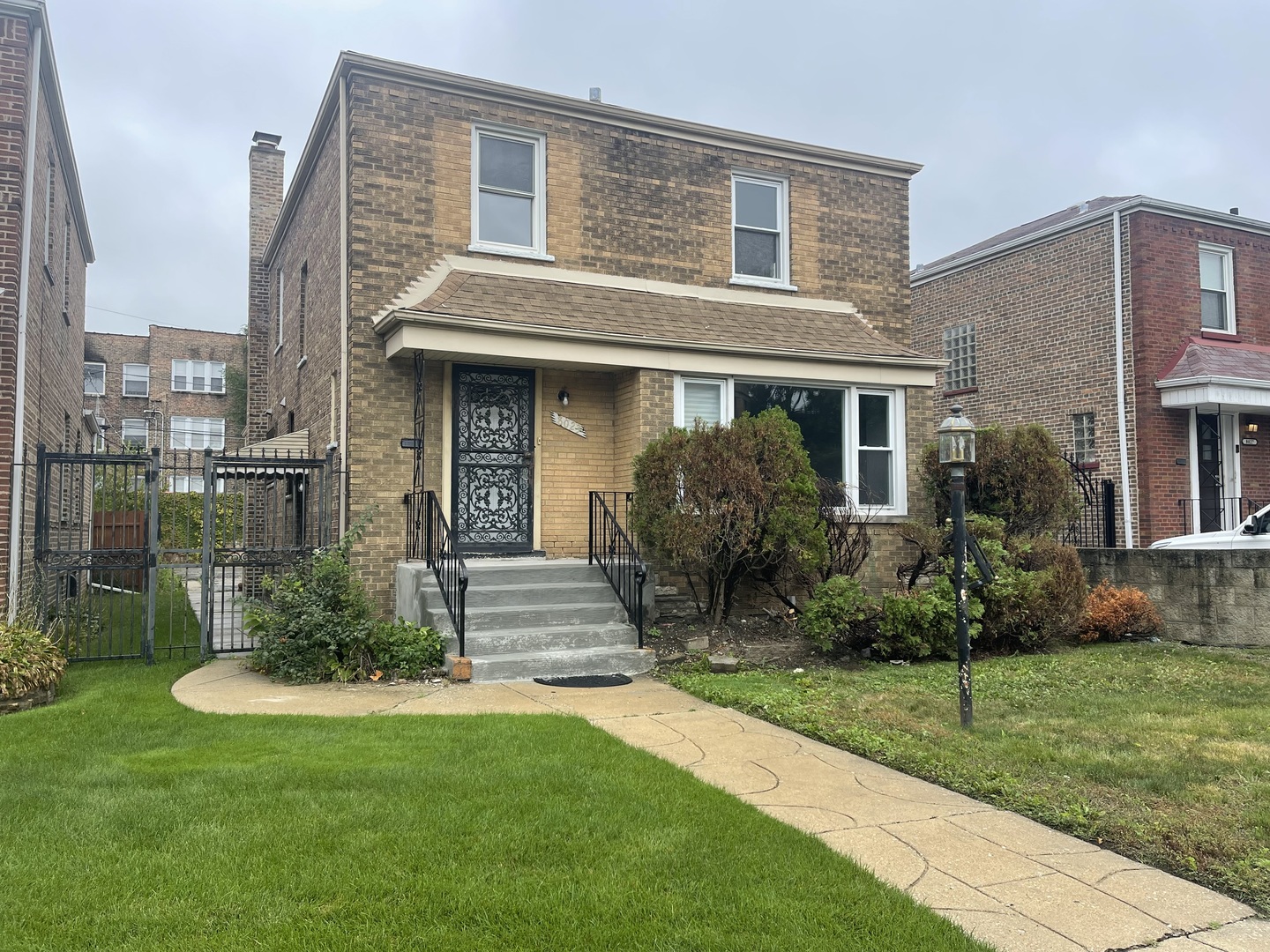 8023 South Yates Boulevard Chicago IL 60617