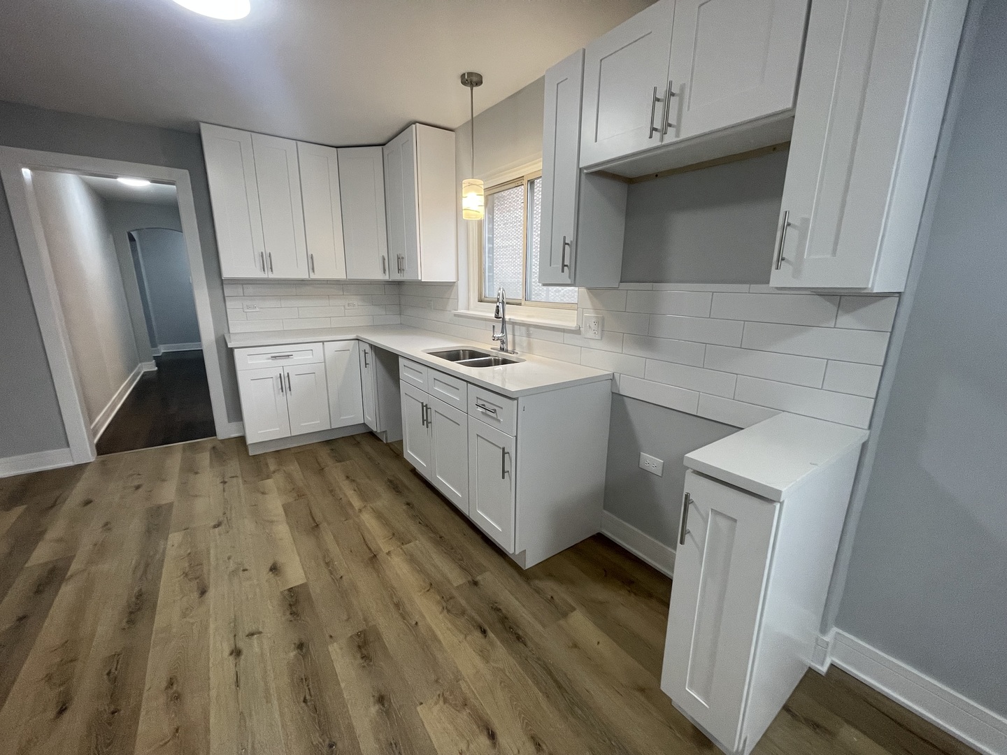 8023 South Yates Boulevard Chicago IL 60617