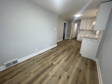 8023 South Yates Boulevard Chicago IL 60617
