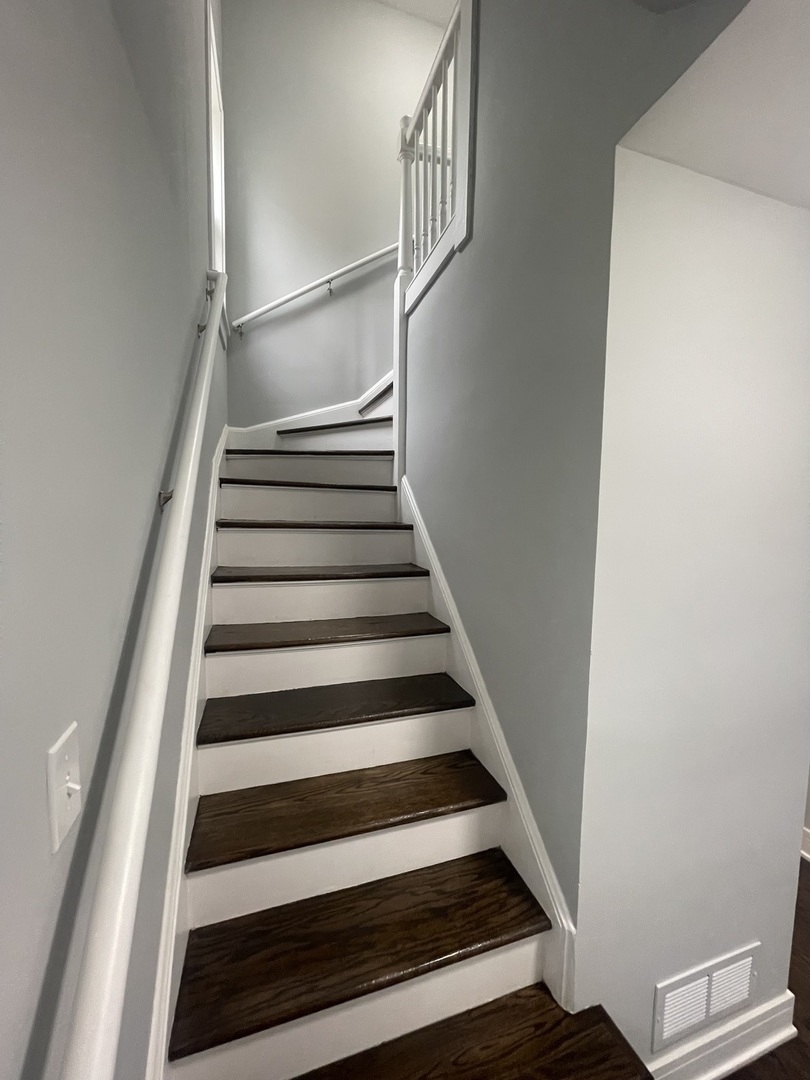8023 South Yates Boulevard Chicago IL 60617