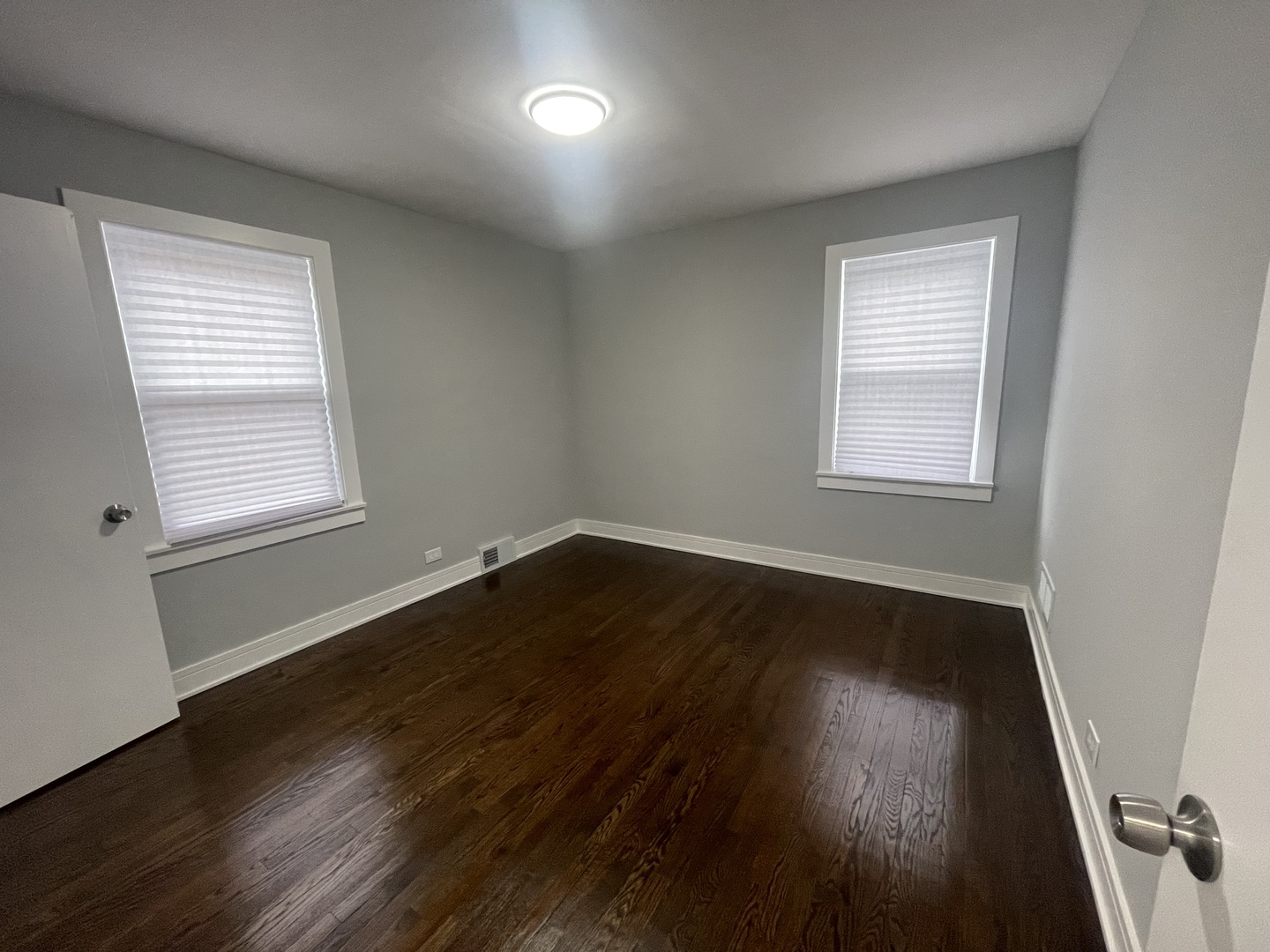 8023 South Yates Boulevard Chicago IL 60617