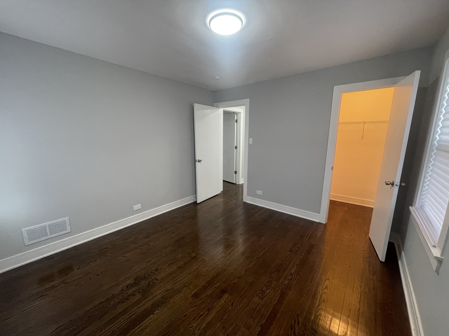 8023 South Yates Boulevard Chicago IL 60617