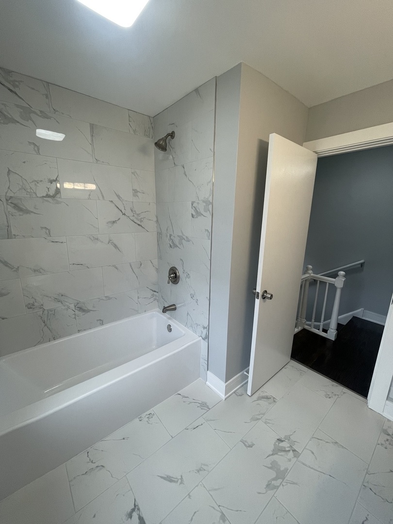 8023 South Yates Boulevard Chicago IL 60617