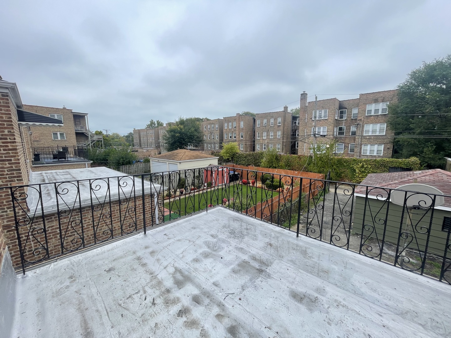 8023 South Yates Boulevard Chicago IL 60617