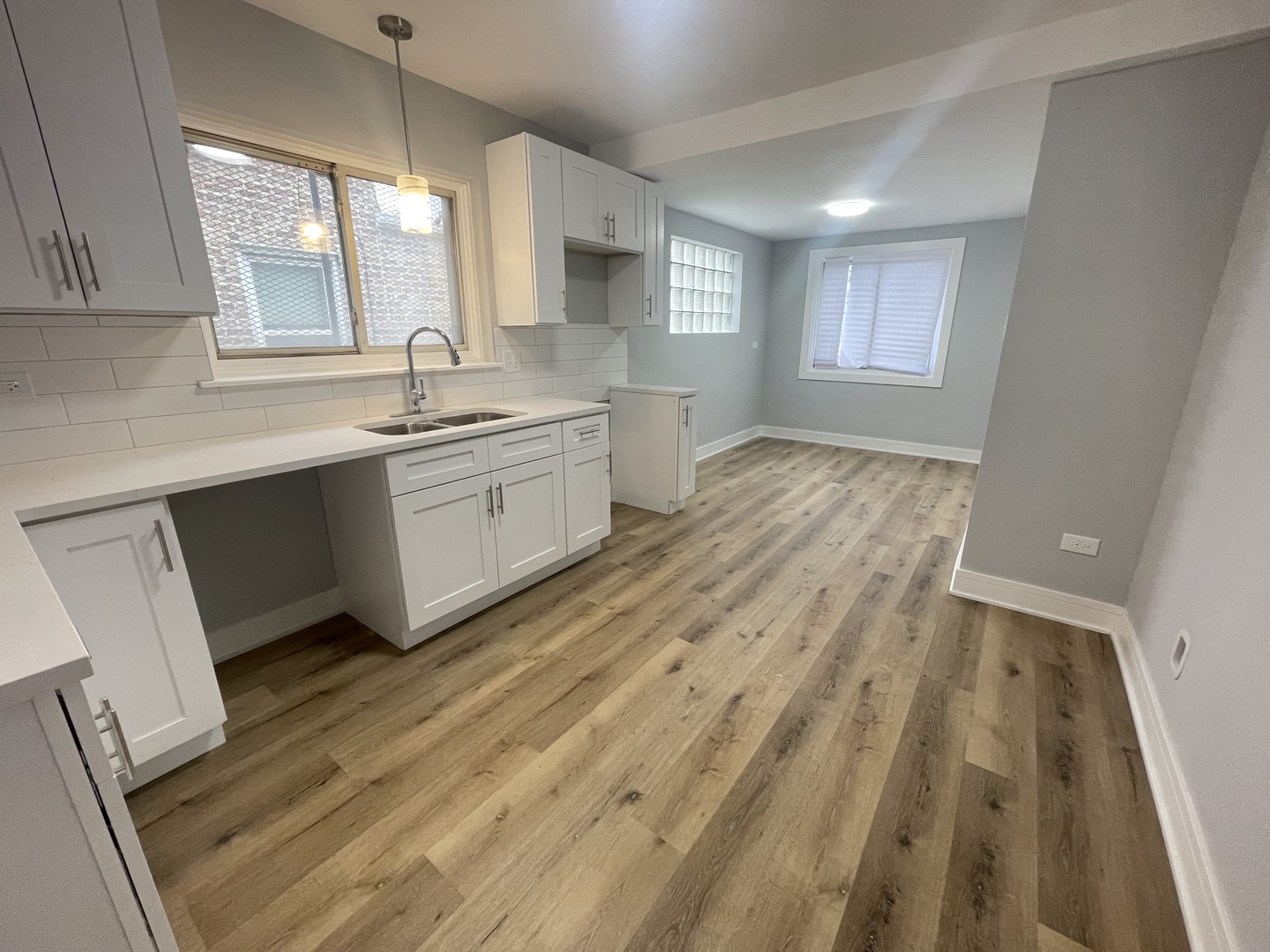 8023 South Yates Boulevard Chicago IL 60617