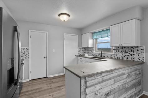 212 North 7th Street Cissna Park IL 60924