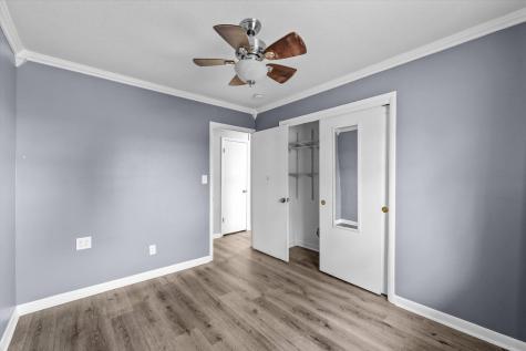 212 North 7th Street Cissna Park IL 60924