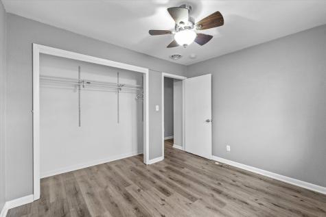 212 North 7th Street Cissna Park IL 60924