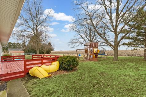 212 North 7th Street Cissna Park IL 60924