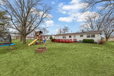 212 North 7th Street Cissna Park IL 60924