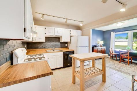 244 Coventry Court Bloomingdale IL 60108