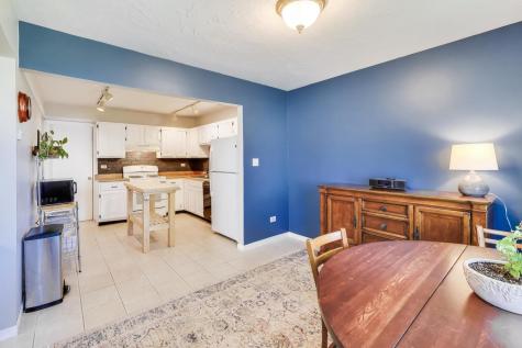 244 Coventry Court Bloomingdale IL 60108