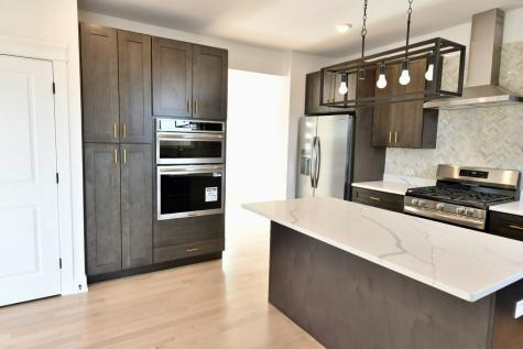 19749 Savoy Street Lynwood IL 60411