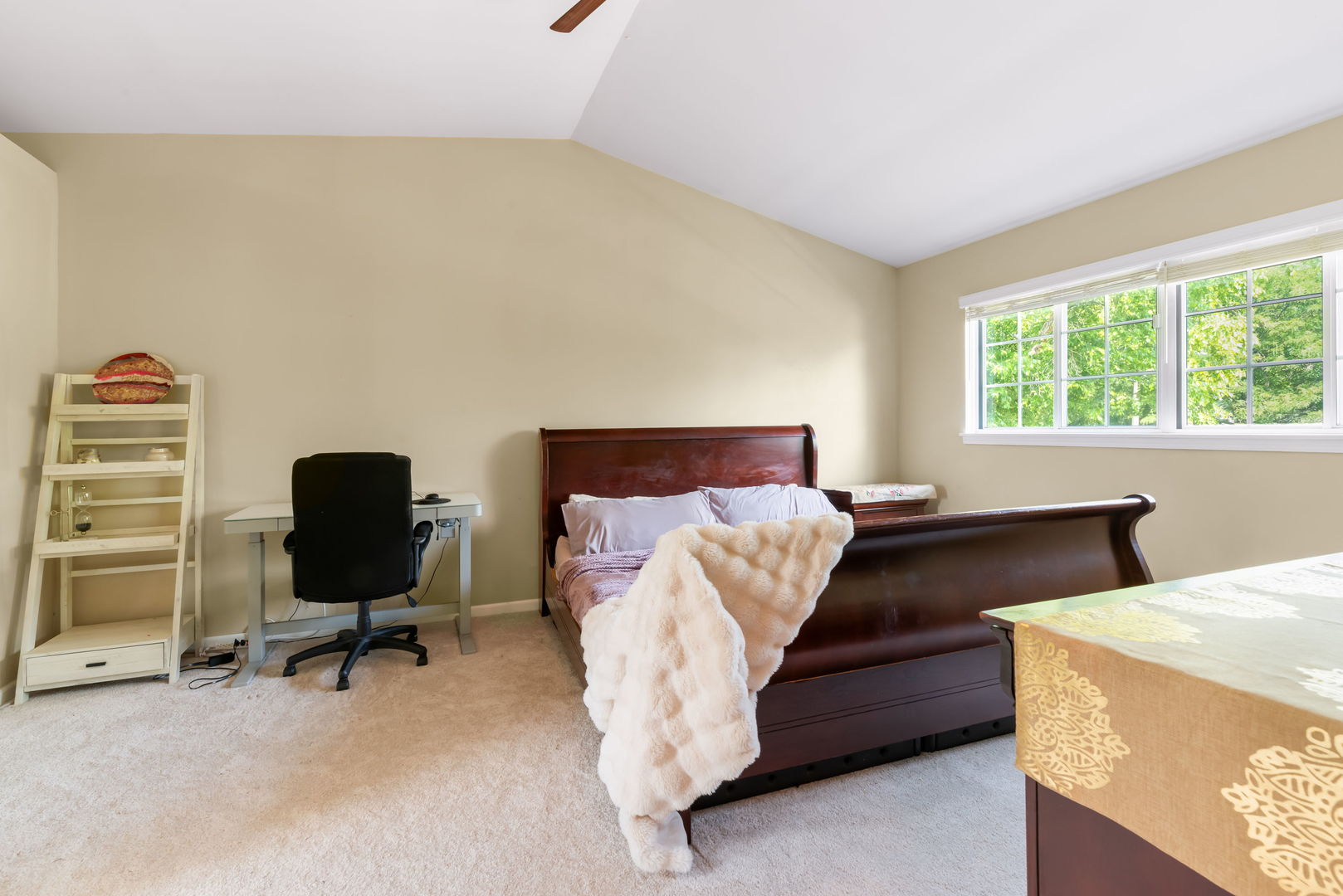 754 Huntington Drive Carol Stream IL 60188