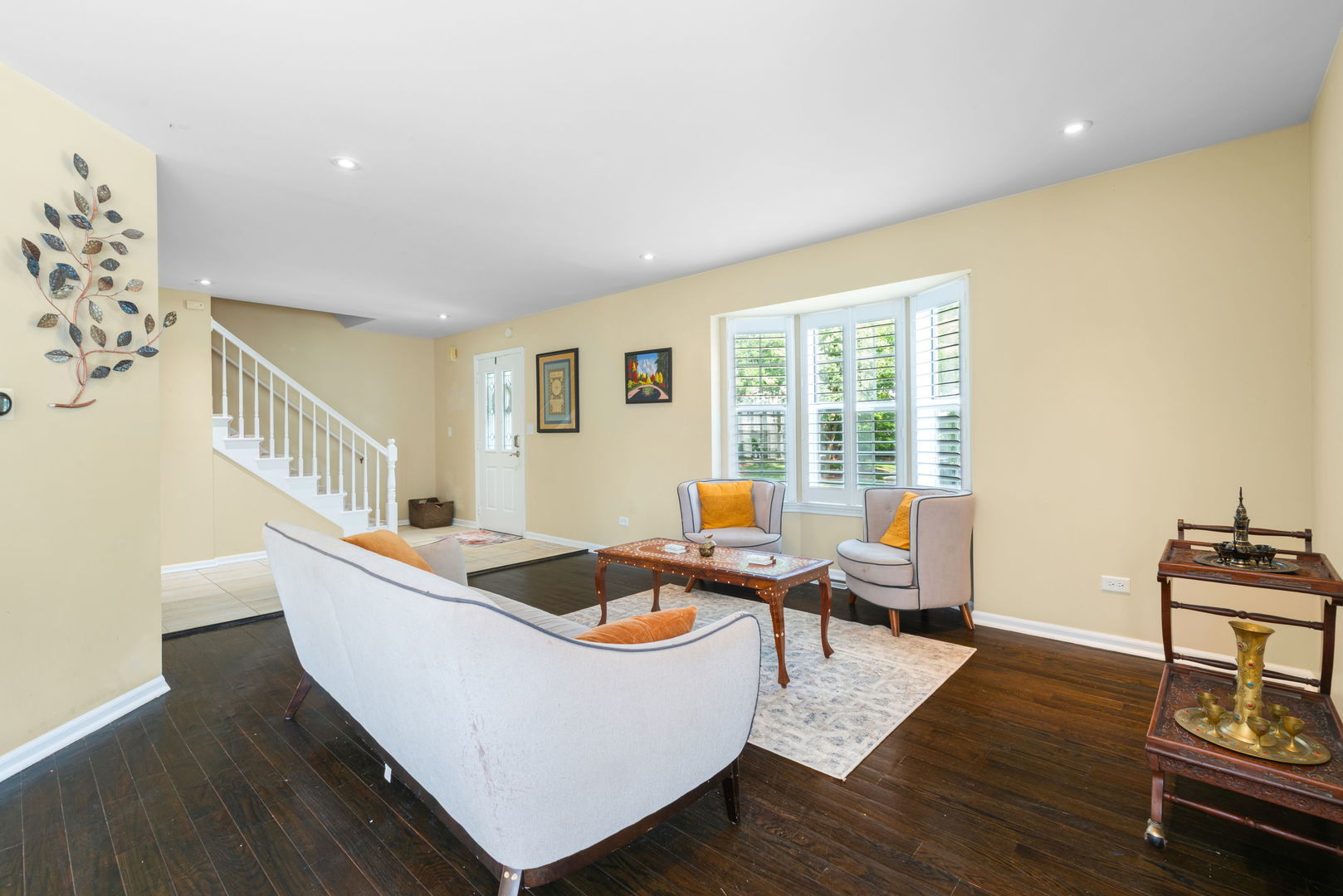 754 Huntington Drive Carol Stream IL 60188