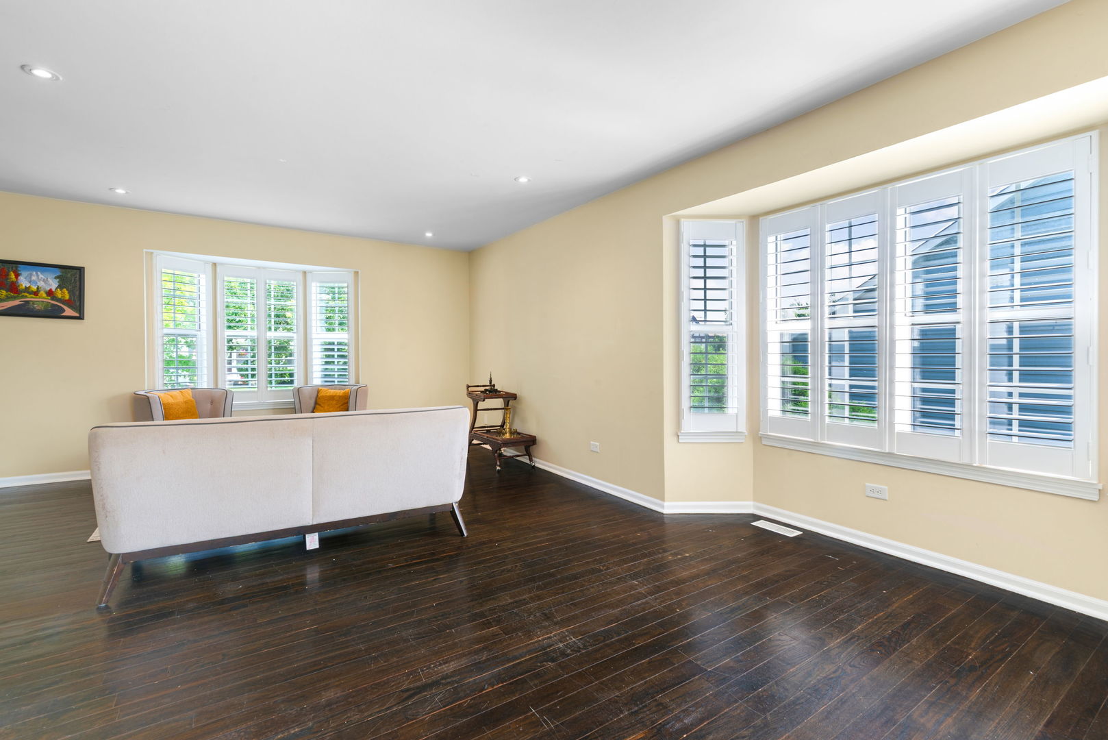 754 Huntington Drive Carol Stream IL 60188