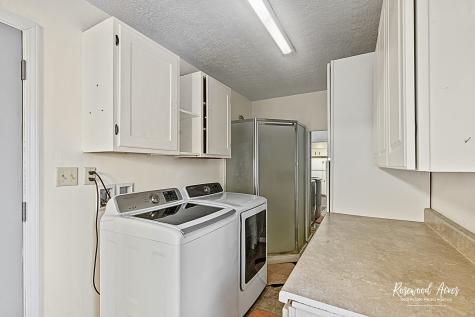 209 West Indiana Street Momence IL 60954