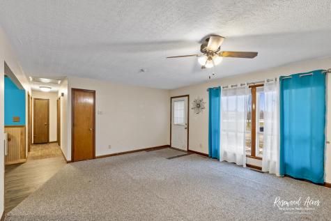 209 West Indiana Street Momence IL 60954