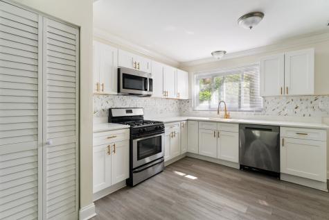 11655 South Sangamon Street Chicago IL 60643